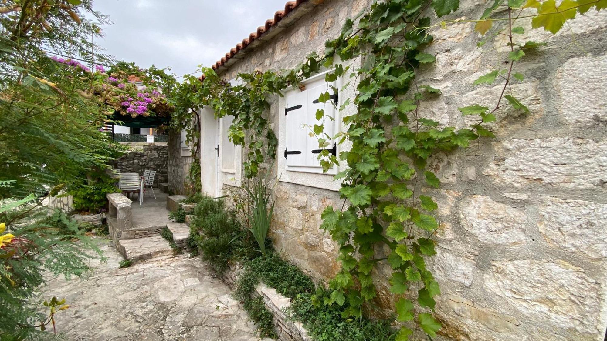 Vila Rustica Bougainvillea